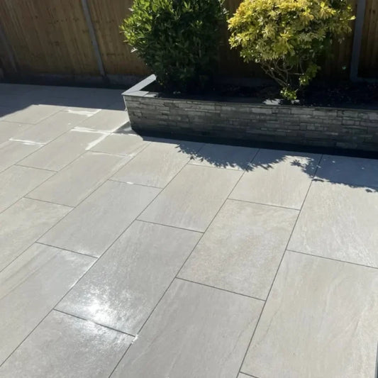 Agra White Porcelain Paving