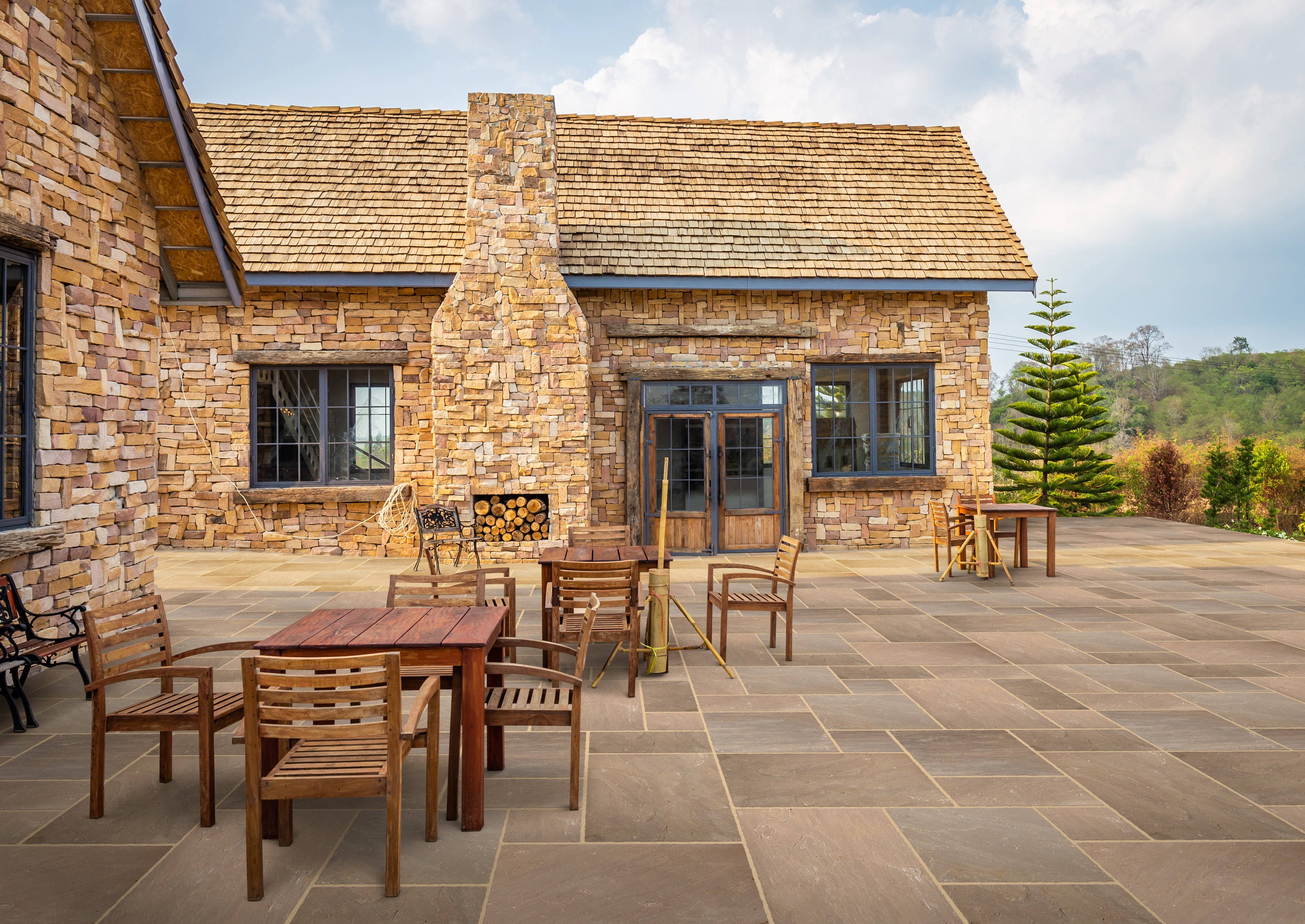 Sandstone Paving Project Pack* Multiple Sizes 18mm (Natural Au