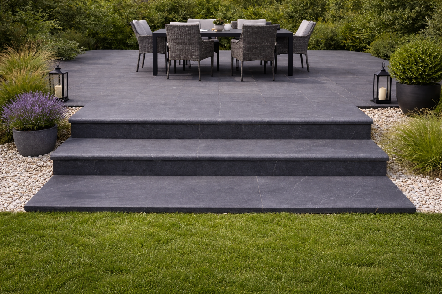 Black Bullnose Steps 350x1000x20mm