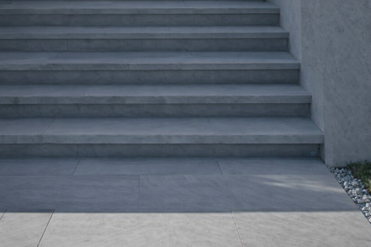 CLEARANCE Deep Blue Bullnose Steps 350x1000x20mm