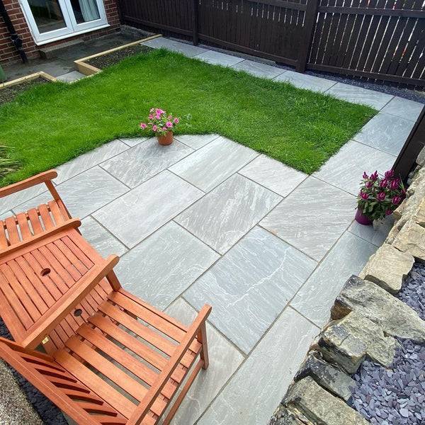 Grey Sandstone Paving Project Pack* / Multiple Sizes 18mm (Natural Kandla Grey)