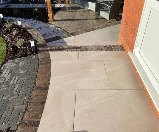 Kiara Ivory Porcelain Paving 600 x 900mm - Full Pack (40 Slabs / 21.6m2) CLEARANCE