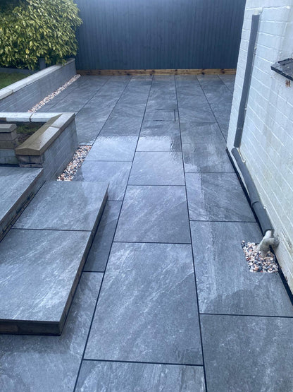 Rasa Nero Porcelain Paving