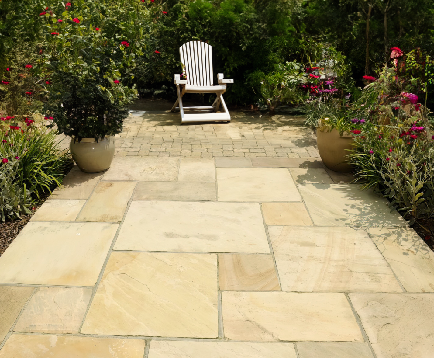 Sandstone Paving 22mm
