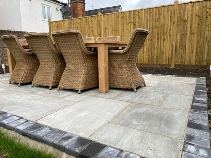 Grey Sandstone Paving Project Pack* / Multiple Sizes 18mm (Natural Kandla Grey)