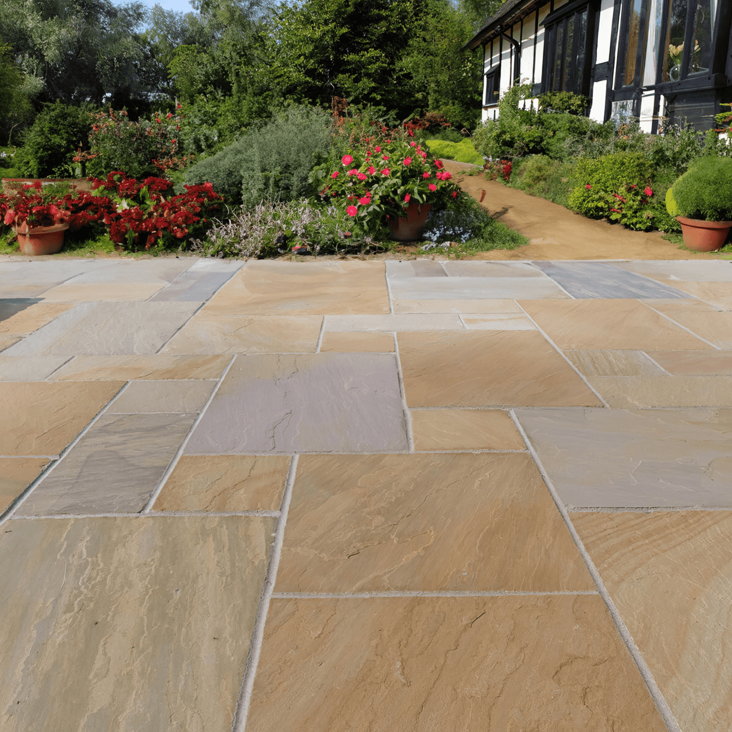 Beige Sandstone Paving Project Pack* / Multiple Sizes 18mm (Natural Buff)