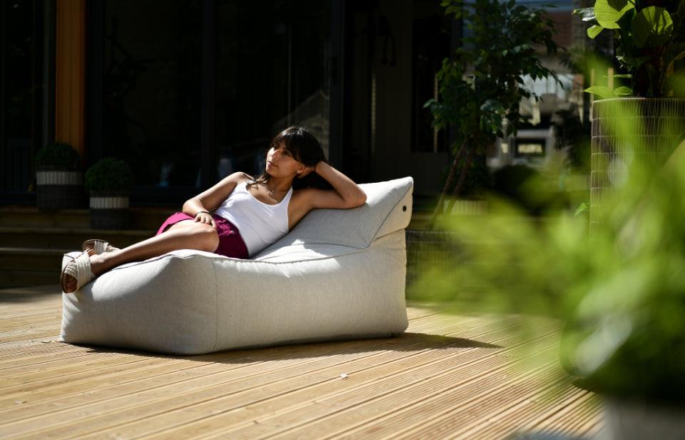Perfect Outdoor Extreme Lounging B Bed Pastel